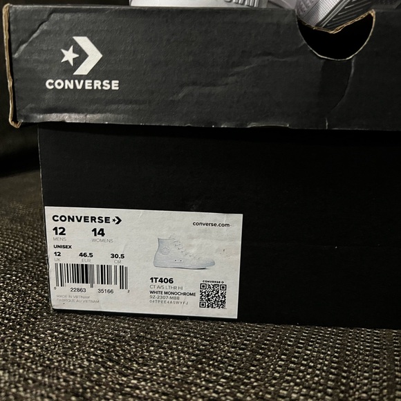 White Leather hightop converse, - Picture 4 of 5